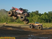 outlaw-monster-truck-drags-3